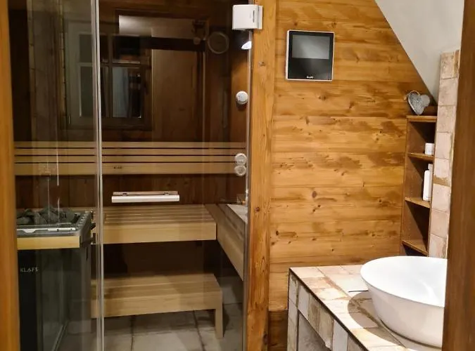 Am Waldessaum بيت للعطل