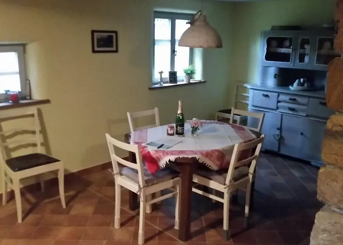 Am Waldessaum بيت للعطل كورورت أوبين